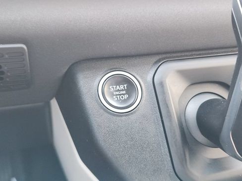 Certified 2022 Land Rover Defender 110 SE AWD/4WD image 21