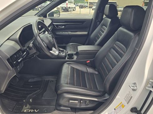 Used 2024 Honda CR-V Sport Touring image 12