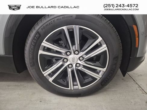 New 2026 Cadillac Lyriq Premium Luxury w/ LPO, Floor Liner Package AWD/4WD image 8