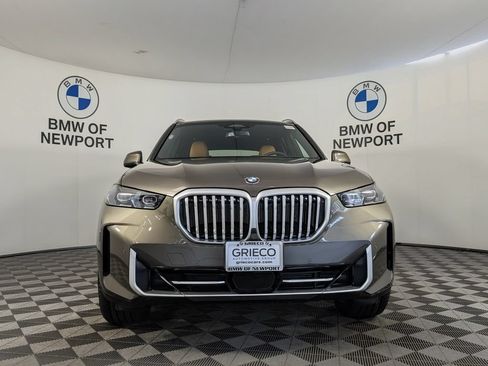 New 2026 BMW X5 xDrive40i w/ Premium Package AWD/4WD image 4