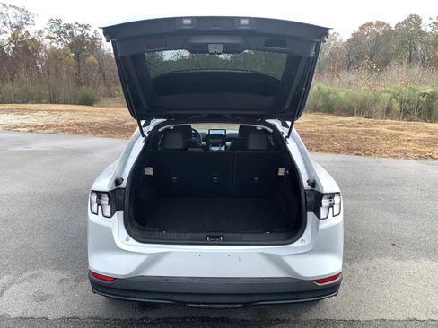 Used 2023 Ford Mustang Mach-E Select image 9