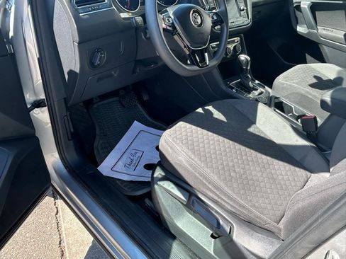 Used 2020 Volkswagen Tiguan S AWD/4WD image 10