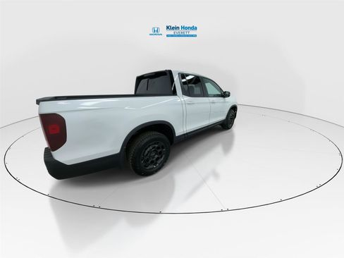New 2026 Honda Ridgeline TrailSport+ image 2