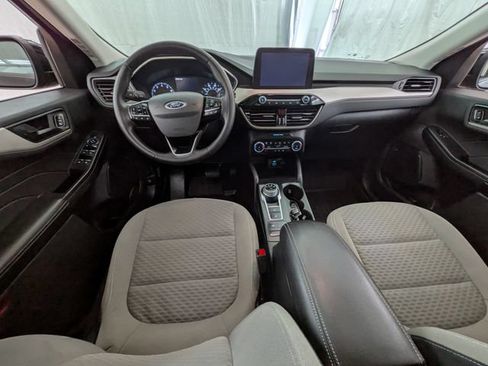 Certified 2022 Ford Escape SE w/ SE Sport Appearance Package AWD/4WD image 10