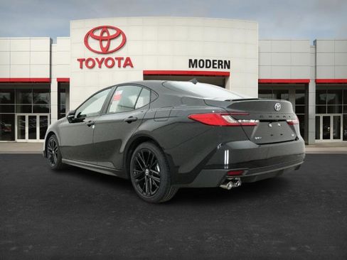 New 2026 Toyota Camry SE image 14