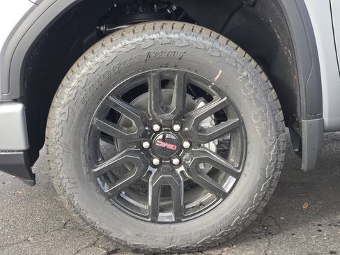 New 2026 GMC Sierra 1500 Elevation w/ Elevation Select Package image 9