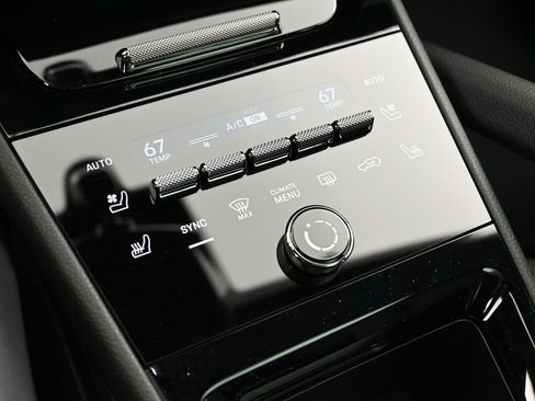 New 2026 Porsche Cayenne S image 23