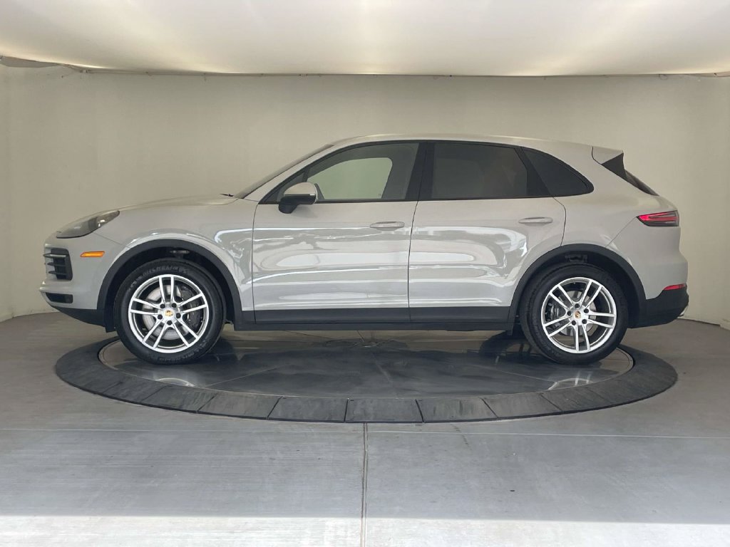 Certified 2023 Porsche Cayenne AWD/4WD image 2