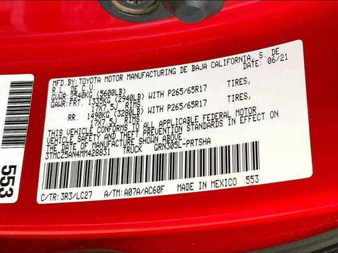 Used 2021 Toyota Tacoma TRD Sport w/ TRD Premium Sport Package image 33