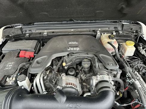 Used 2020 Jeep Gladiator Rubicon AWD/4WD image 19