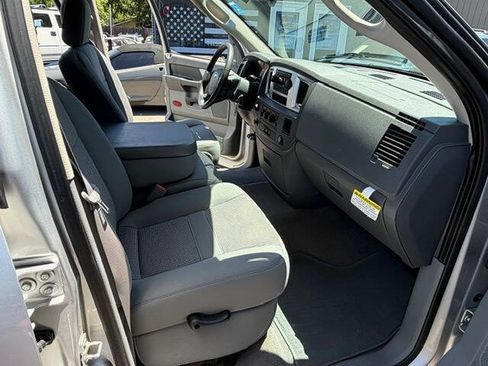 Used 2009 Dodge Ram 2500 Truck SLT w/ Popular Equipment Group AWD/4WD image 25