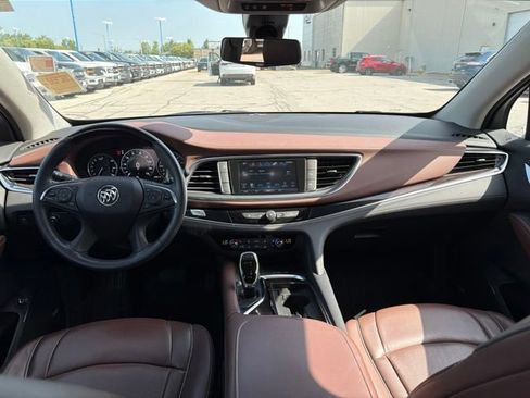 Used 2018 Buick Enclave Avenir w/ LPO, Cargo Package FWD image 20
