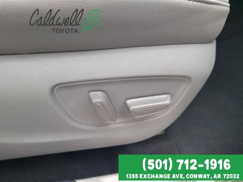 Certified 2021 Toyota Highlander Platinum image 30