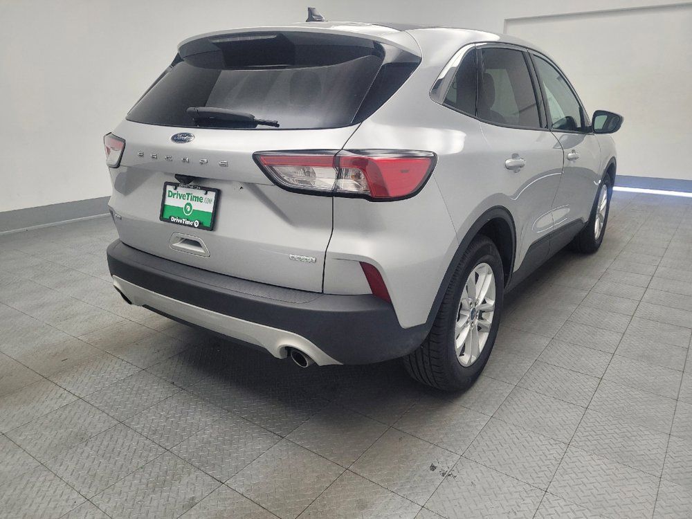 Used 2020 Ford Escape SE FWD image 7