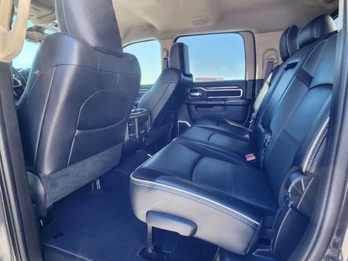 Used 2022 RAM 3500 Laramie AWD/4WD image 13