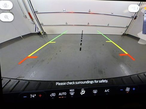 Used 2024 Ford Transit 350 XLT image 23