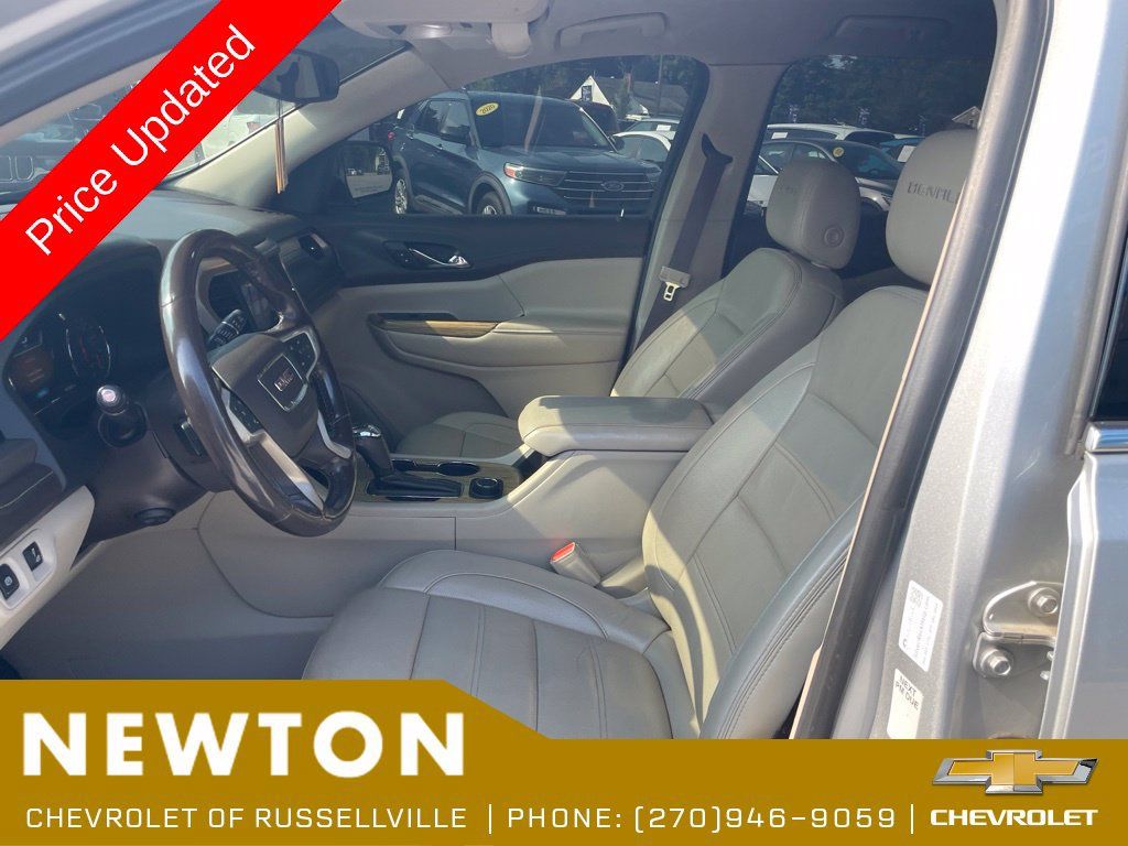 Used 2019 GMC Acadia Denali FWD image 4