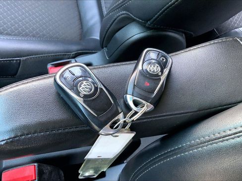 Used 2019 Buick Encore Preferred FWD image 12