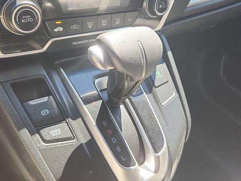 Used 2019 Honda CR-V LX image 9
