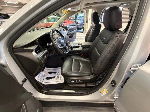 Used 2019 Cadillac XT5 Luxury AWD/4WD image 58