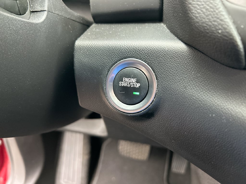 Used 2024 GMC Terrain SLE w/ Driver Convenience Package AWD/4WD image 20