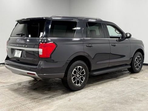 Certified 2024 Ford Expedition XLT image 12
