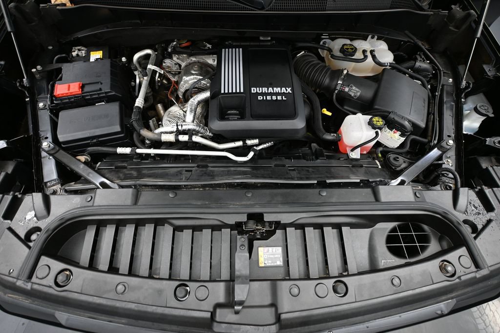 Used 2024 Chevrolet Silverado 1500 RST AWD/4WD image 40