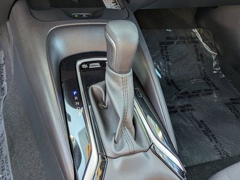 Used 2024 Toyota Corolla SE image 21