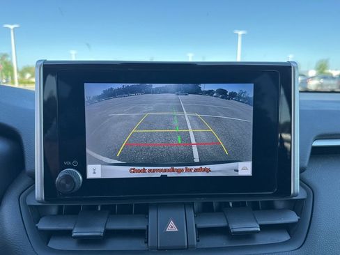Used 2024 Toyota RAV4 XLE w/ Convenience Package FWD image 22