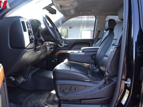Used 2016 Chevrolet Silverado 1500 LTZ w/ LTZ Plus Package AWD/4WD image 10