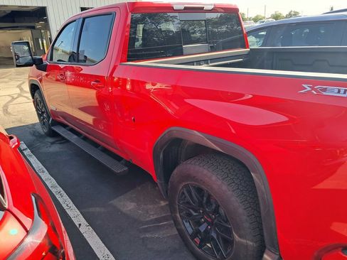 Used 2024 GMC Sierra 1500 Elevation w/ Preferred Package AWD/4WD image 8