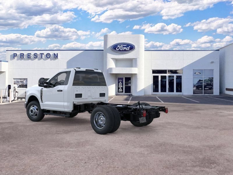 New 2026 Ford F350 XL w/ XL Chrome Package AWD/4WD image 4