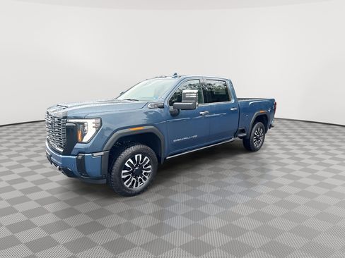 New 2026 GMC Sierra 2500 Denali Ultimate AWD/4WD image 4