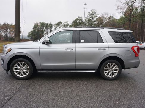 Used 2020 Ford Expedition XLT w/ Equipment Group 202A image 21