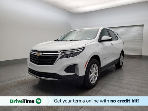 Used 2024 Chevrolet Equinox LT image 1