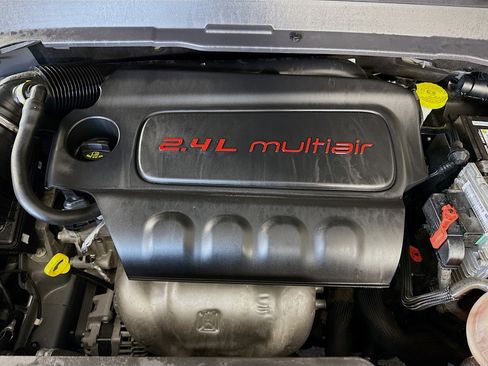 Used 2022 Jeep Compass Limited w/ Elite Group AWD/4WD image 39