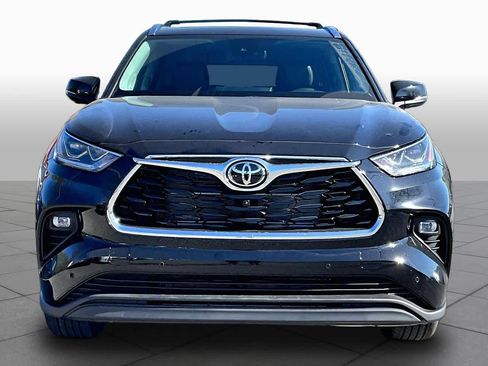 New 2026 Toyota Highlander Limited AWD/4WD image 3
