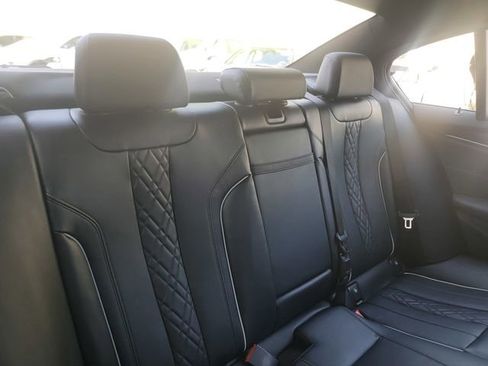 Used 2023 BMW M550i xDrive w/ Executive Package AWD/4WD image 19