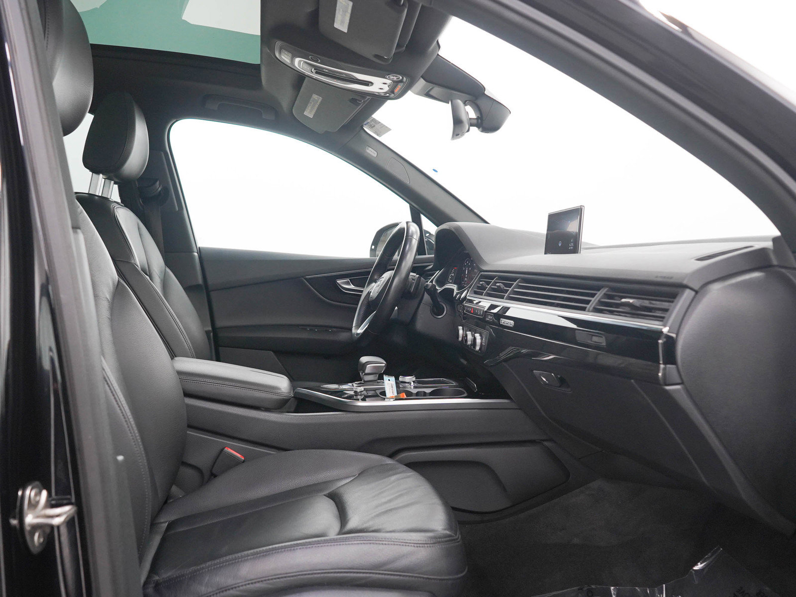 Used 2017 Audi Q7 3.0T Premium Plus AWD/4WD image 13