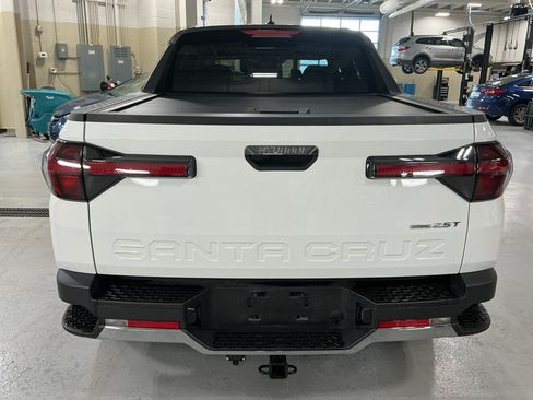 Certified 2024 Hyundai Santa Cruz Limited AWD/4WD image 9