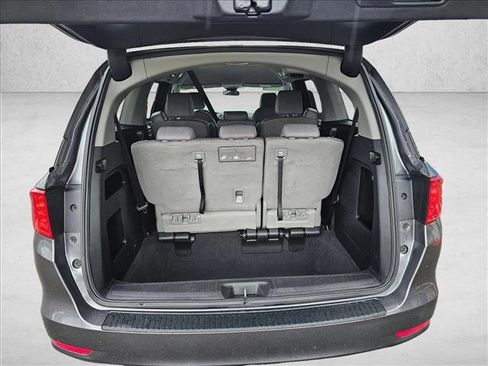 Used 2021 Honda Odyssey EX image 13