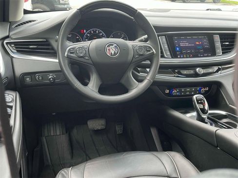 Used 2020 Buick Enclave Avenir w/ Avenir Technology Package image 12