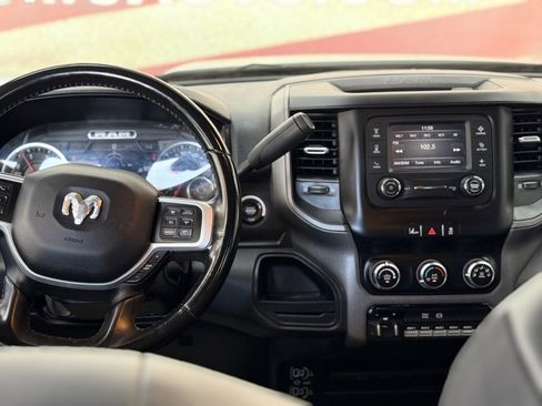 Used 2022 RAM 5500 Tradesman w/ Safety Group image 28