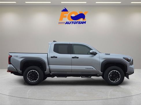 New 2026 Toyota Tacoma TRD Off-Road image 6
