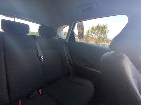 New 2026 Hyundai Kona SE image 15