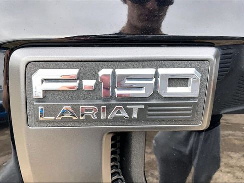 Used 2022 Ford F150 Lariat image 32