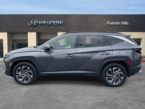 Certified 2025 Hyundai Tucson Limited image 3