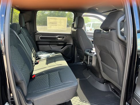 New 2026 RAM 1500 Big Horn AWD/4WD image 13