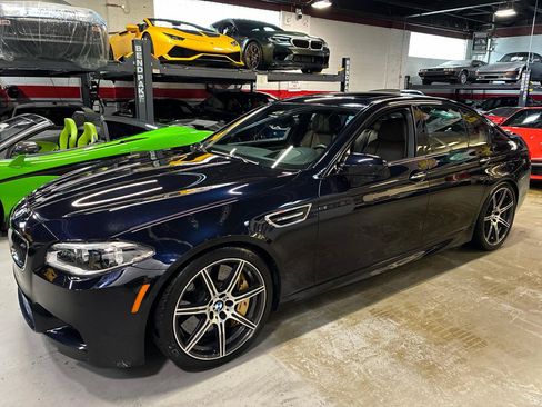 Used 2016 BMW M5 RWD image 14