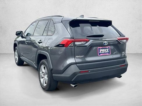 Certified 2022 Toyota RAV4 XLE w/ Convenience Package AWD/4WD image 7
